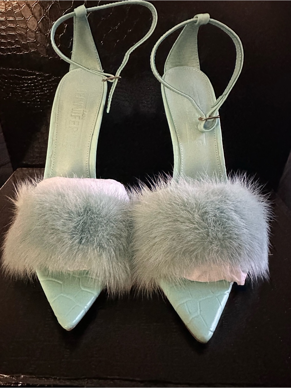 Jennifer Le Fur and Croc Sandals